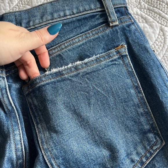 Abercrombie & Fitch - The '70s Vintage Flare Ultra High Rise Jeans - Medium Wash - Picture 10 of 12